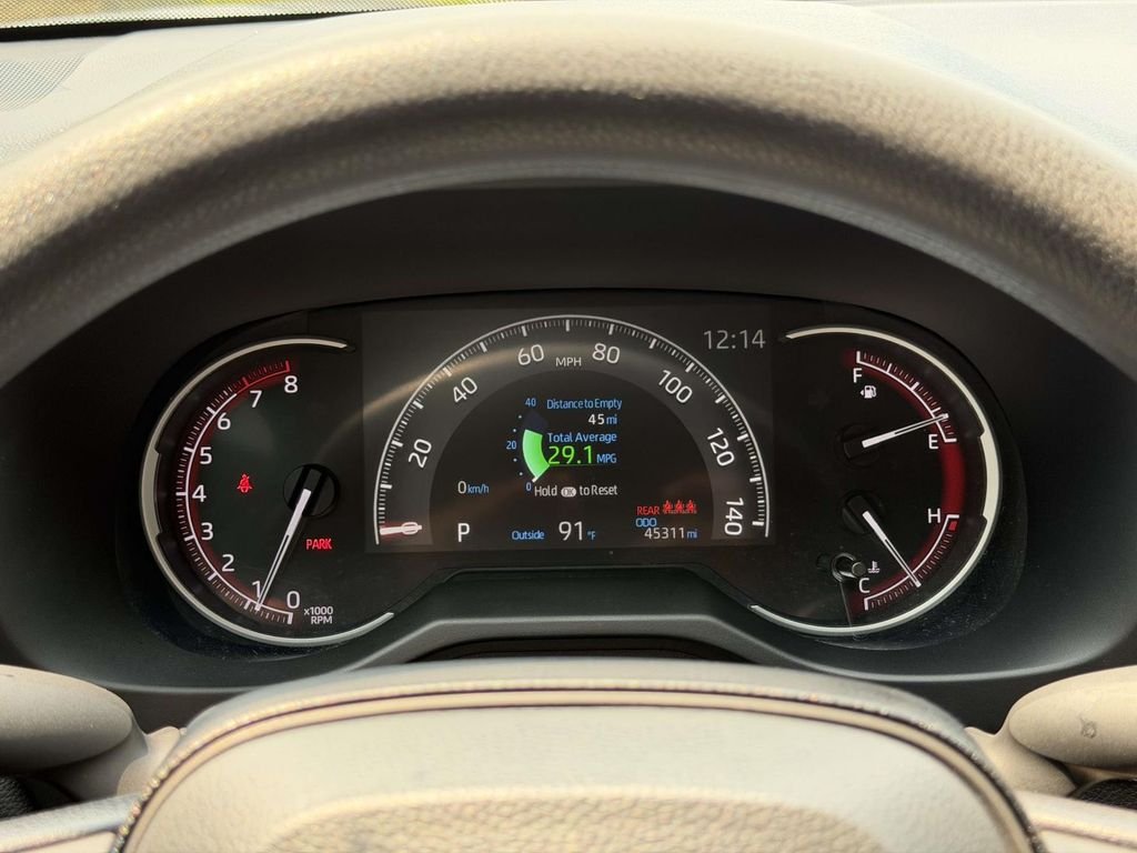 Used 2025 Silver Toyota LE image 10