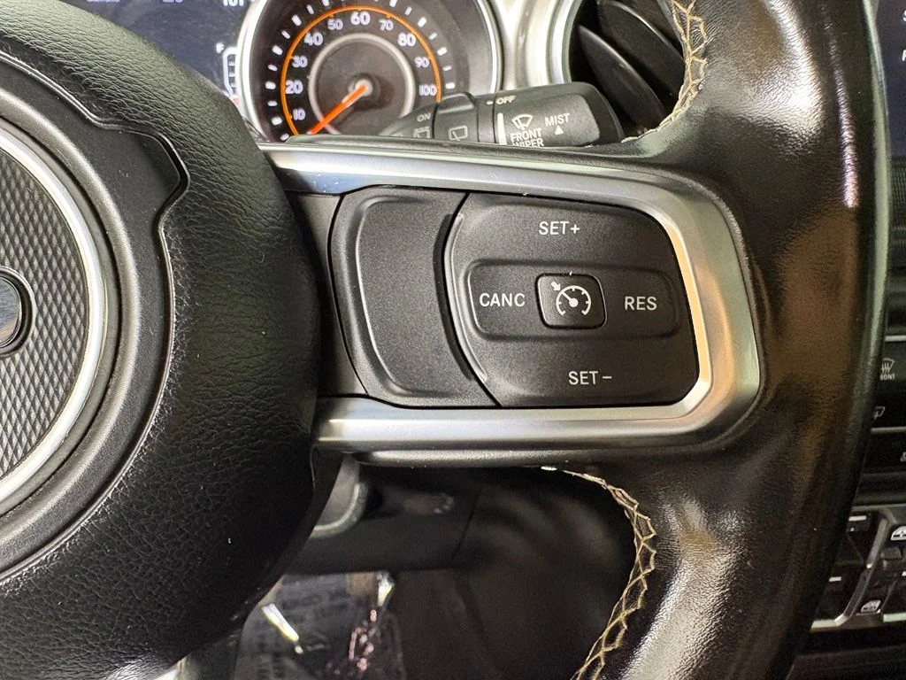 Used 2020 Gray Jeep Unlimited Sahara image 25