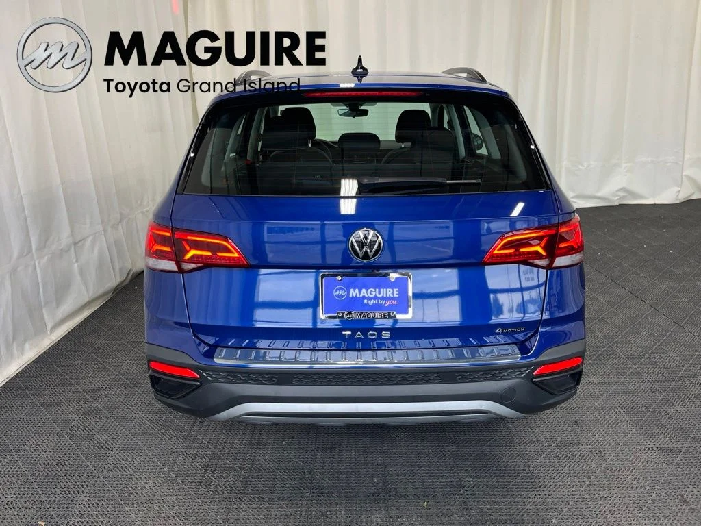 Used 2023 Blue Volkswagen 1.5T S image 30