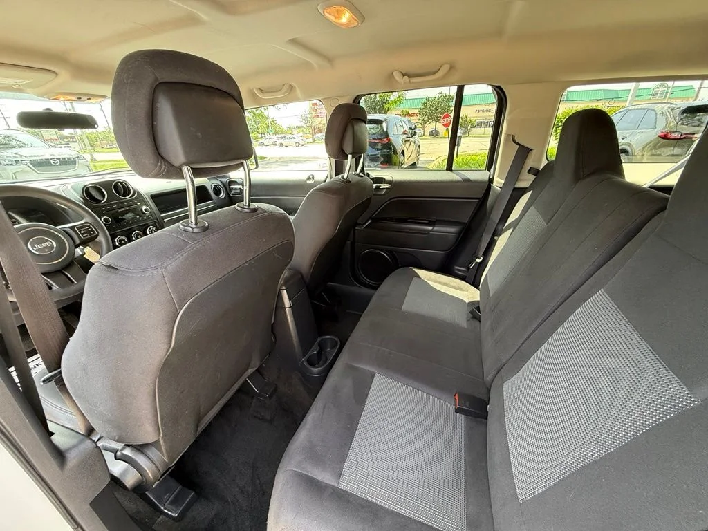 Used 2015 White Jeep Sport image 22