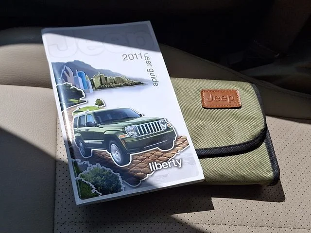 Used 2011 Red Jeep Limited image 27