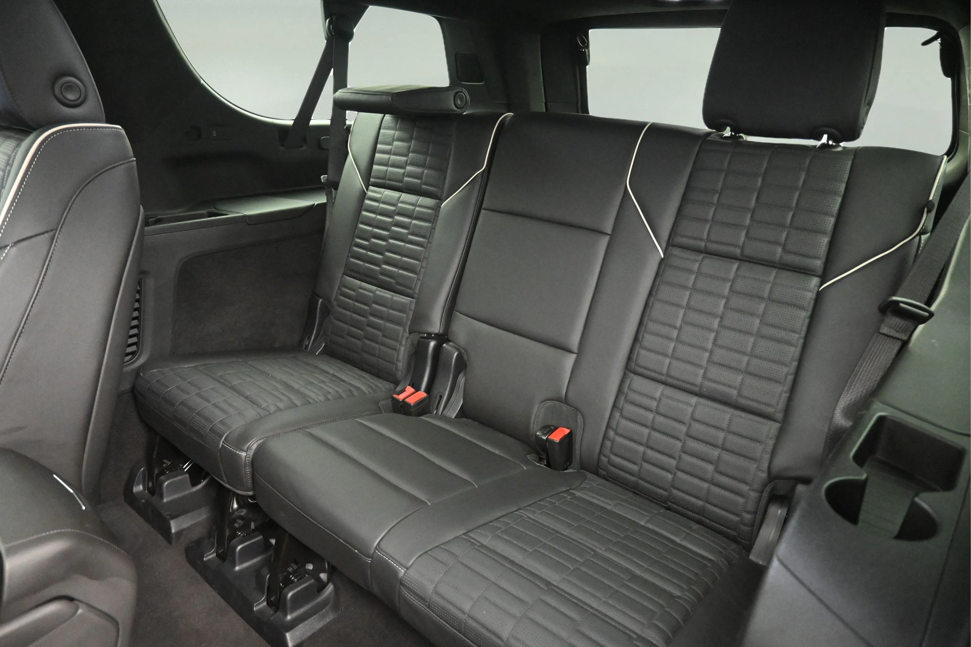 Used 2025 Black Raven Cadillac 4WD Premium Luxury Platinum image 17