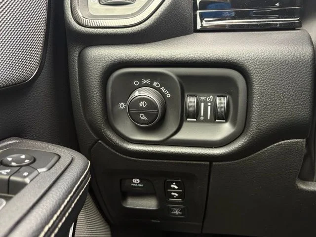 New 2026 Hydro Blue Pearl-Coat Exterior Paint RAM Rebel image 31
