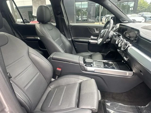 Used 2023  Mercedes-Benz GLB 35 AMG® image 14
