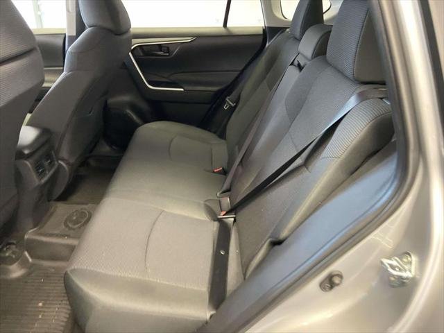 Used 2025 Silver Sky Metallic Toyota LE image 15