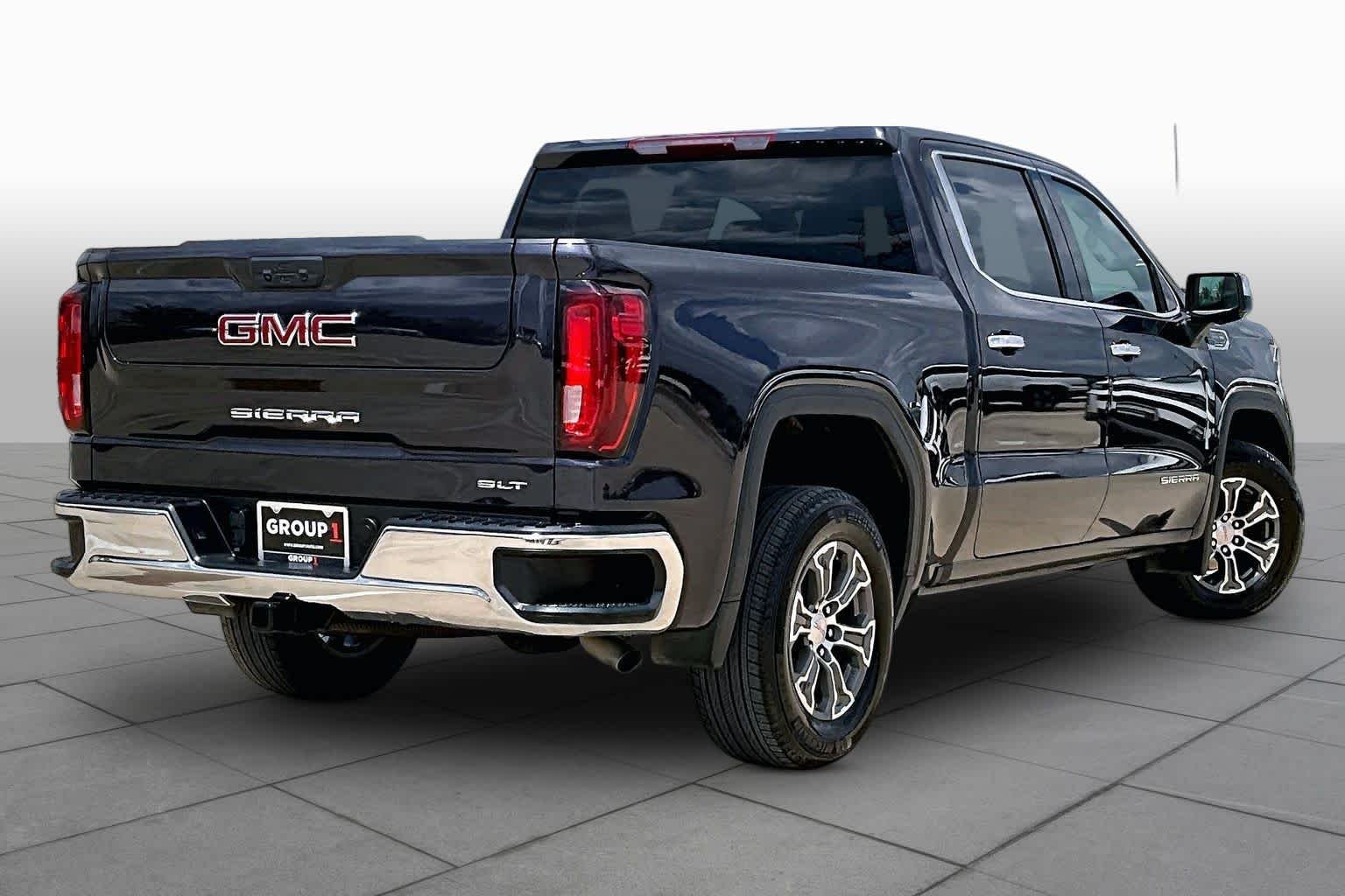 Used 2026 Titanium Rush Metallic GMC SLT image 13