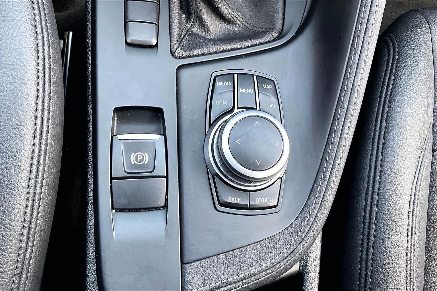 Used 2021 Phytonic Blue Metallic BMW sDrive28i image 34