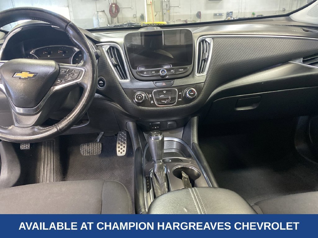 Used 2016 SILVER ICE METALLIC Chevrolet LT image 27