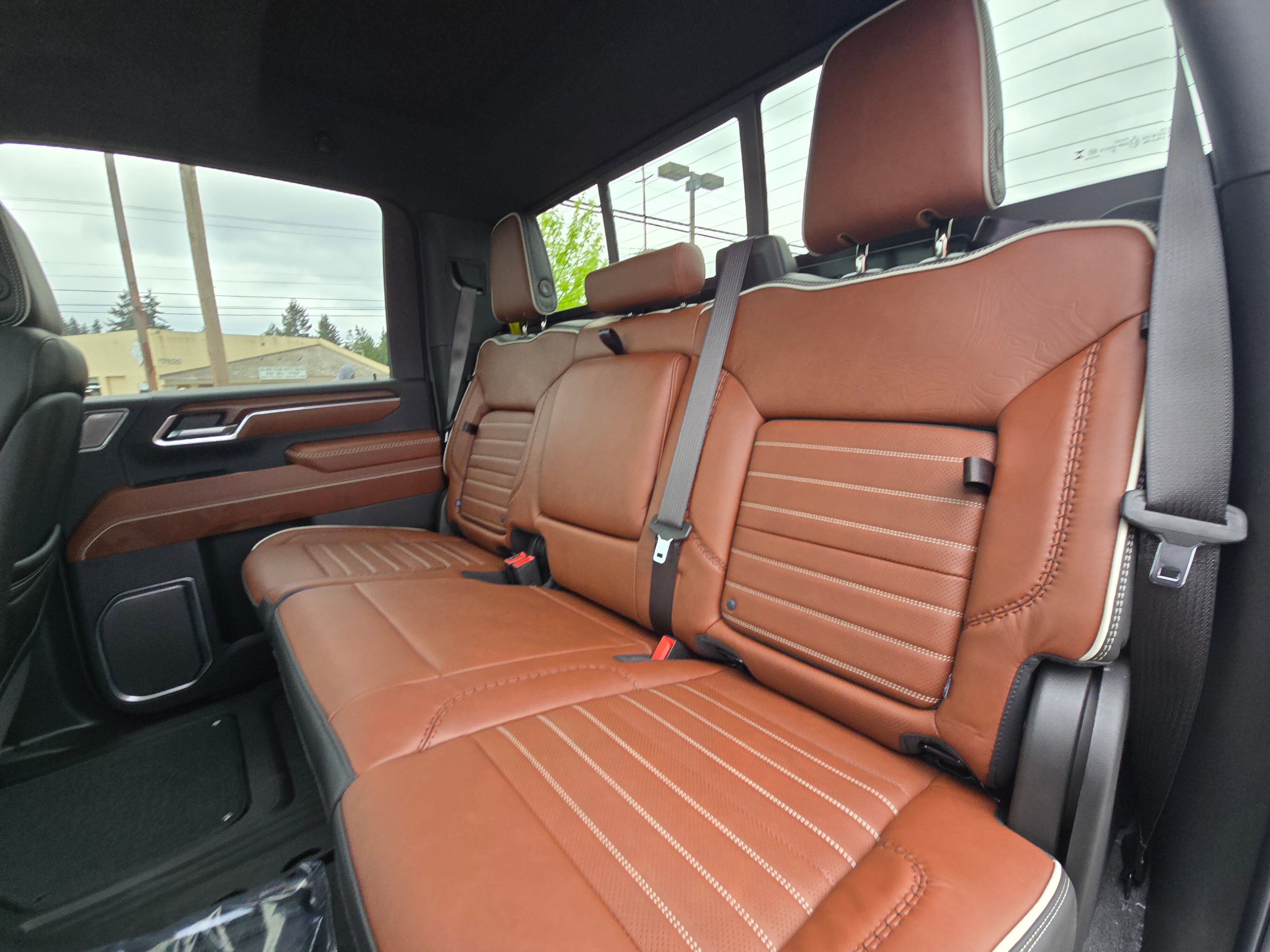 2026 GMC Sierra 3500HD Denali Ultimate - Photo 12