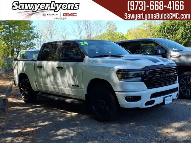 2024 RAM 1500 Laramie 4x4 Crew Cab 5'7's photo