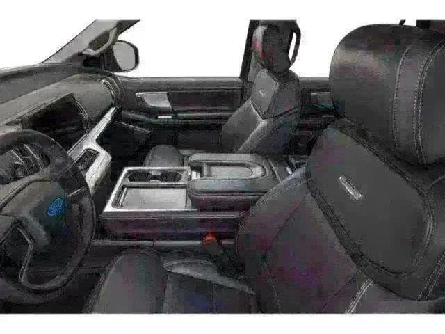 New 2027 Star White Ford Platinum image 8