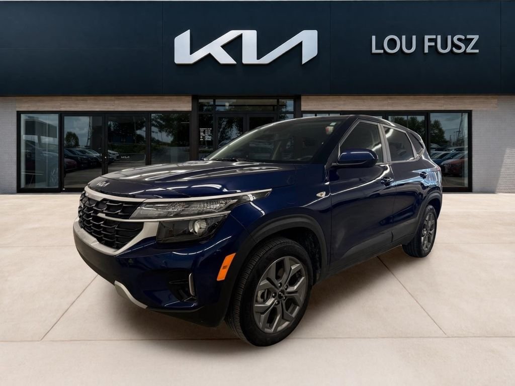 Used 2025 Blue Kia LX image 1
