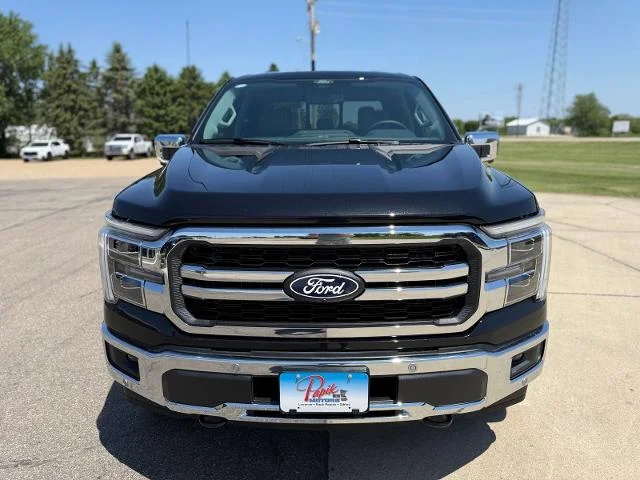 New 2026 Agate Black Metallic Ford Lariat® image 32