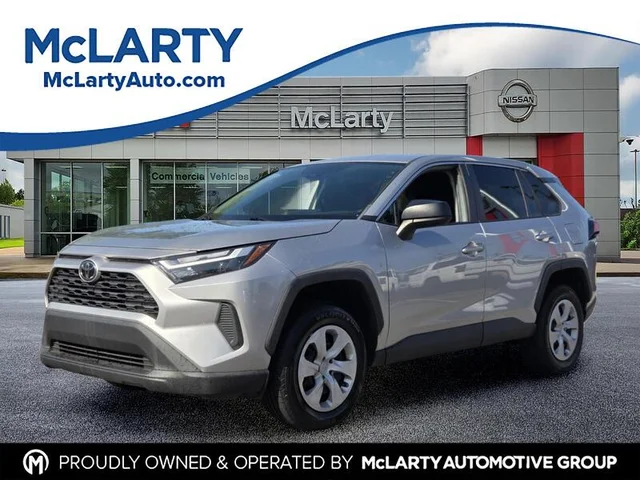 2023 TOYOTA RAV4 LE FWD