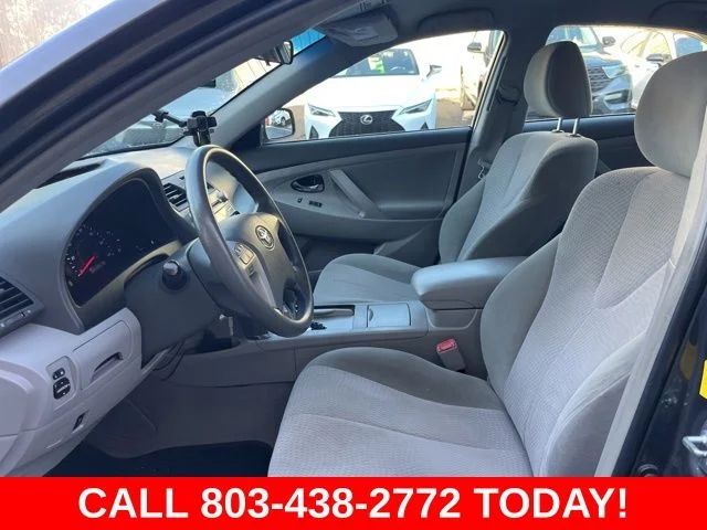 Used 2011 Gray Toyota LE image 7