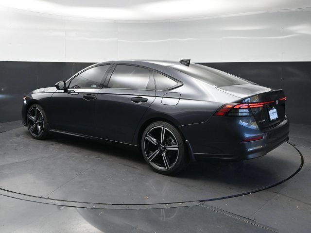 New 2026 Meteorite Gray Metallic Honda SE image 7