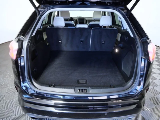 Used 2023 Black Ford Titanium image 10