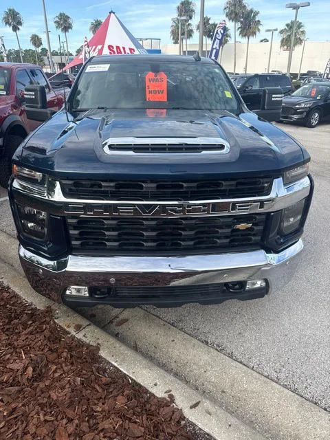 Certified Used 2020 Northsky Blue Metallic Chevrolet LT image 2