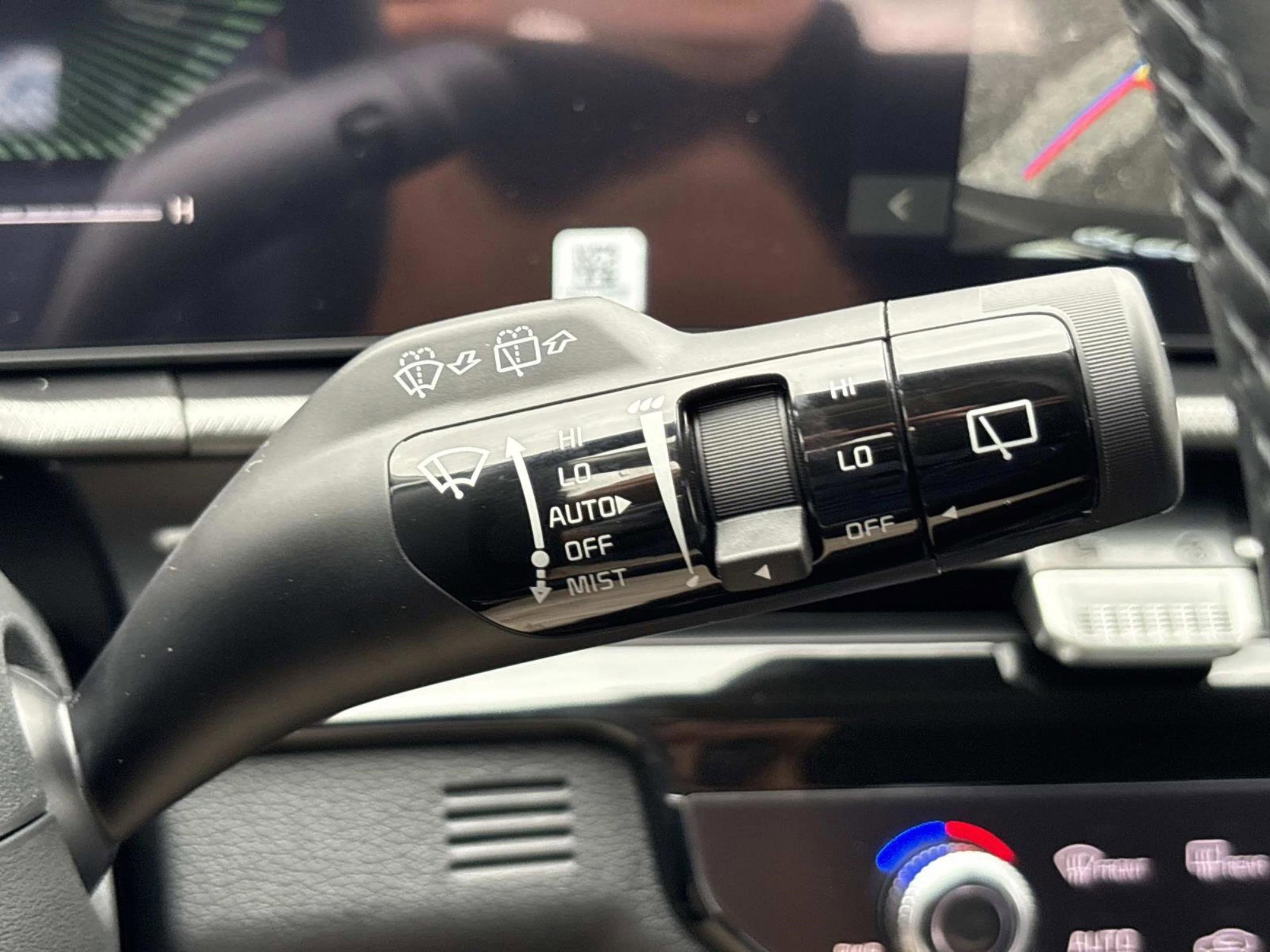 New 2026 Wolf Gray Kia S image 30