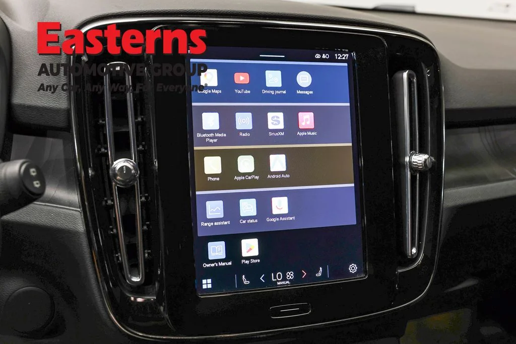 Used 2023 White Volvo Twin Plus image 18