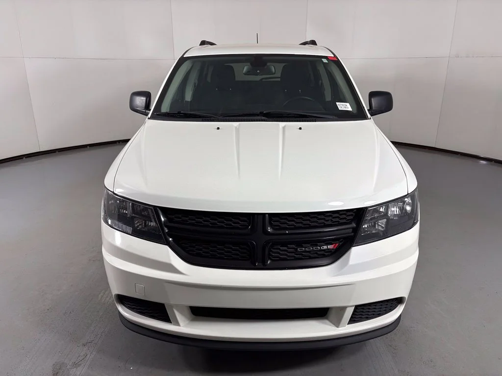 Used 2020 White Dodge SE image 3