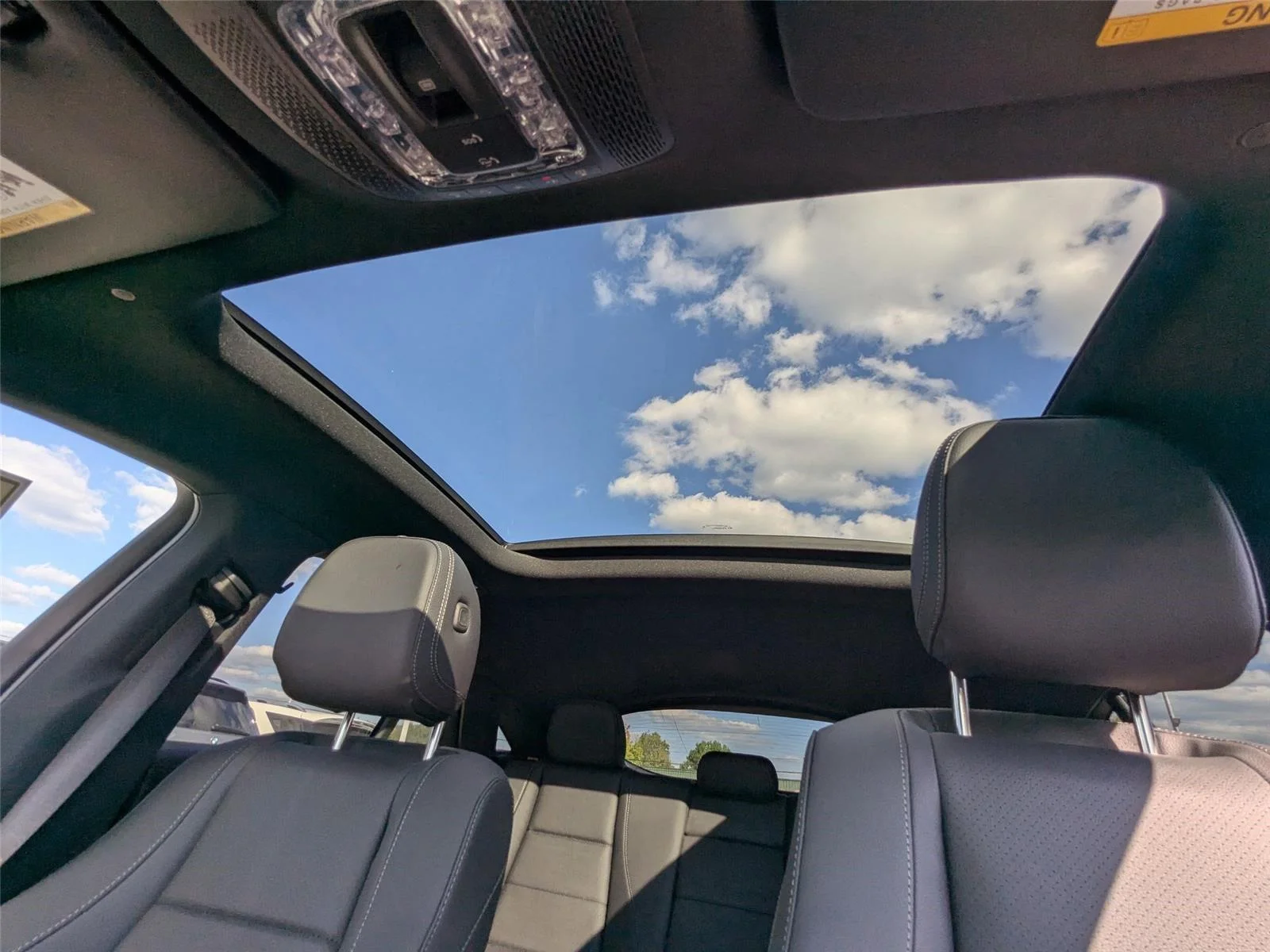 Used 2026 BLACK Mercedes-Benz GLE 450 image 21