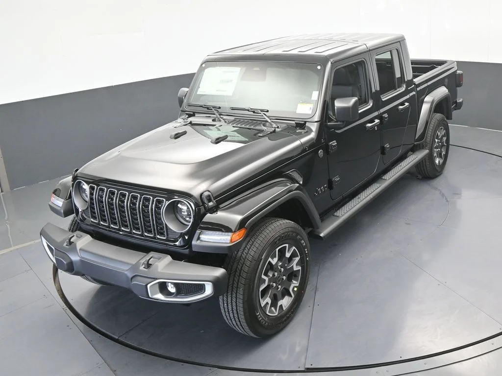 New 2026 Black Clear-Coat Exterior Paint Jeep Sahara image 41