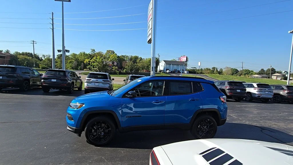 2026 Jeep Compass Altitude Special Edition - Photo 5