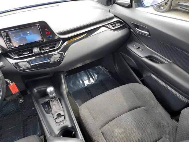 Used 2018 Blue Toyota XLE image 19
