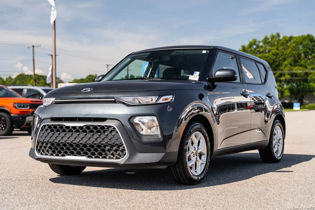 Used 2021 Kia Soul S with VIN KNDJ23AU3M7736414 for sale in Bluffton, SC