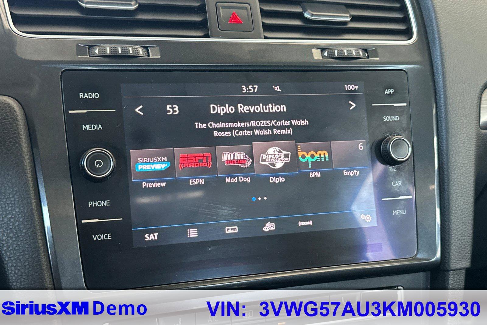 Used 2019 Black Volkswagen  image 28