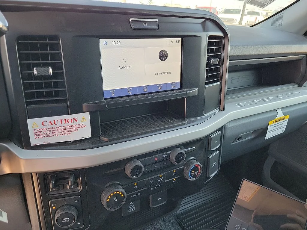 2024 Ford F-550 Super Duty Chassis Cab XL - Photo 24