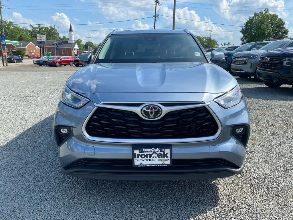 2021 Toyota Highlander XLE - Photo 8