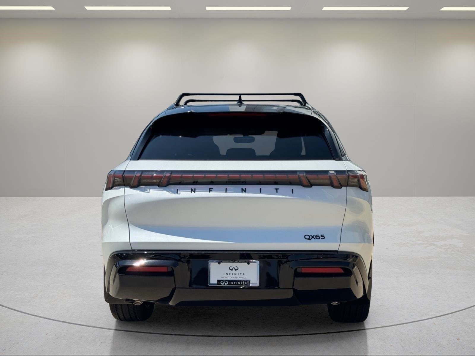 New 2027 2T RAD WHT INFINITI Autograph AWD image 4