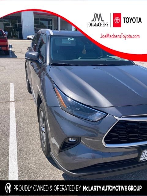 Used 2023 Gray Toyota XLE image 1