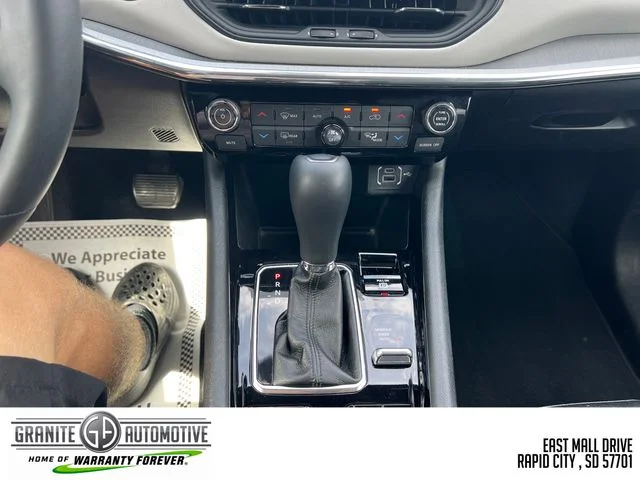 Used 2024 White Jeep Limited image 14