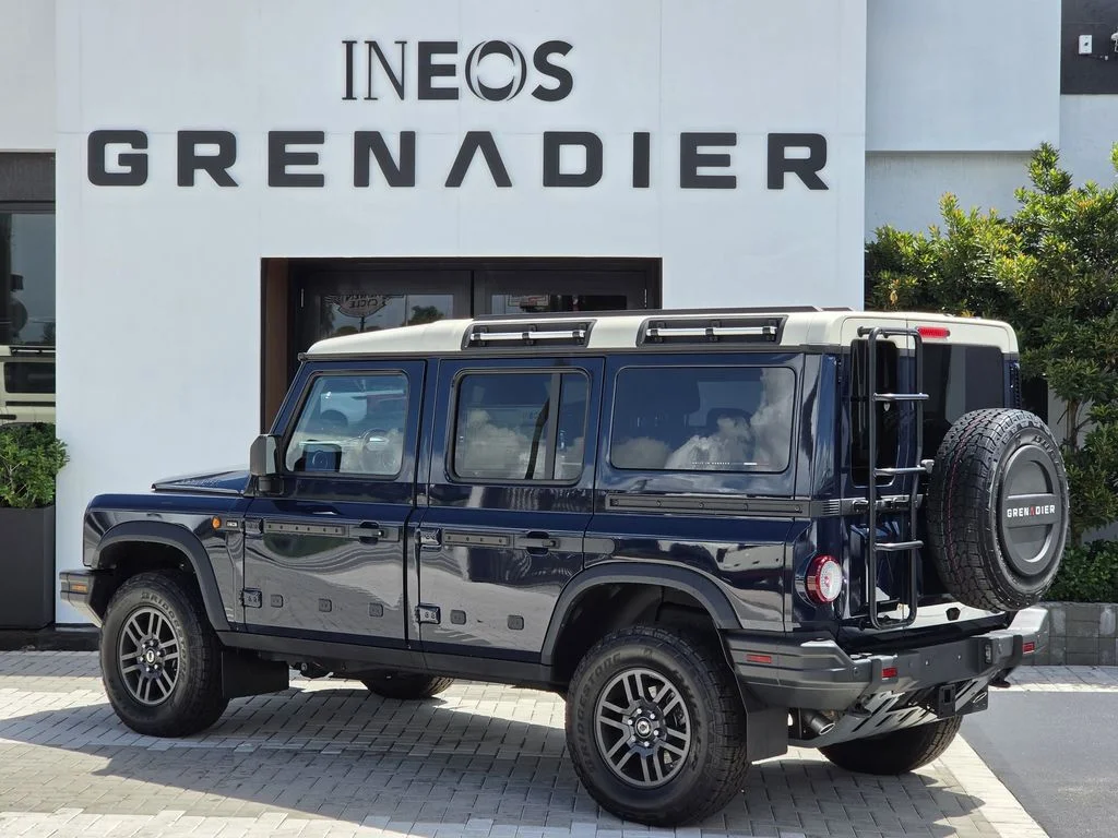 New 2026 Britannia Blue INEOS Fieldmaster Edition image 3