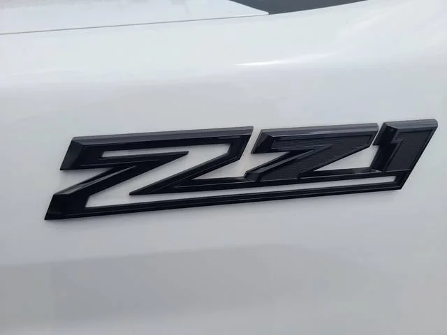 New 2026 Summit White Chevrolet LT image 28