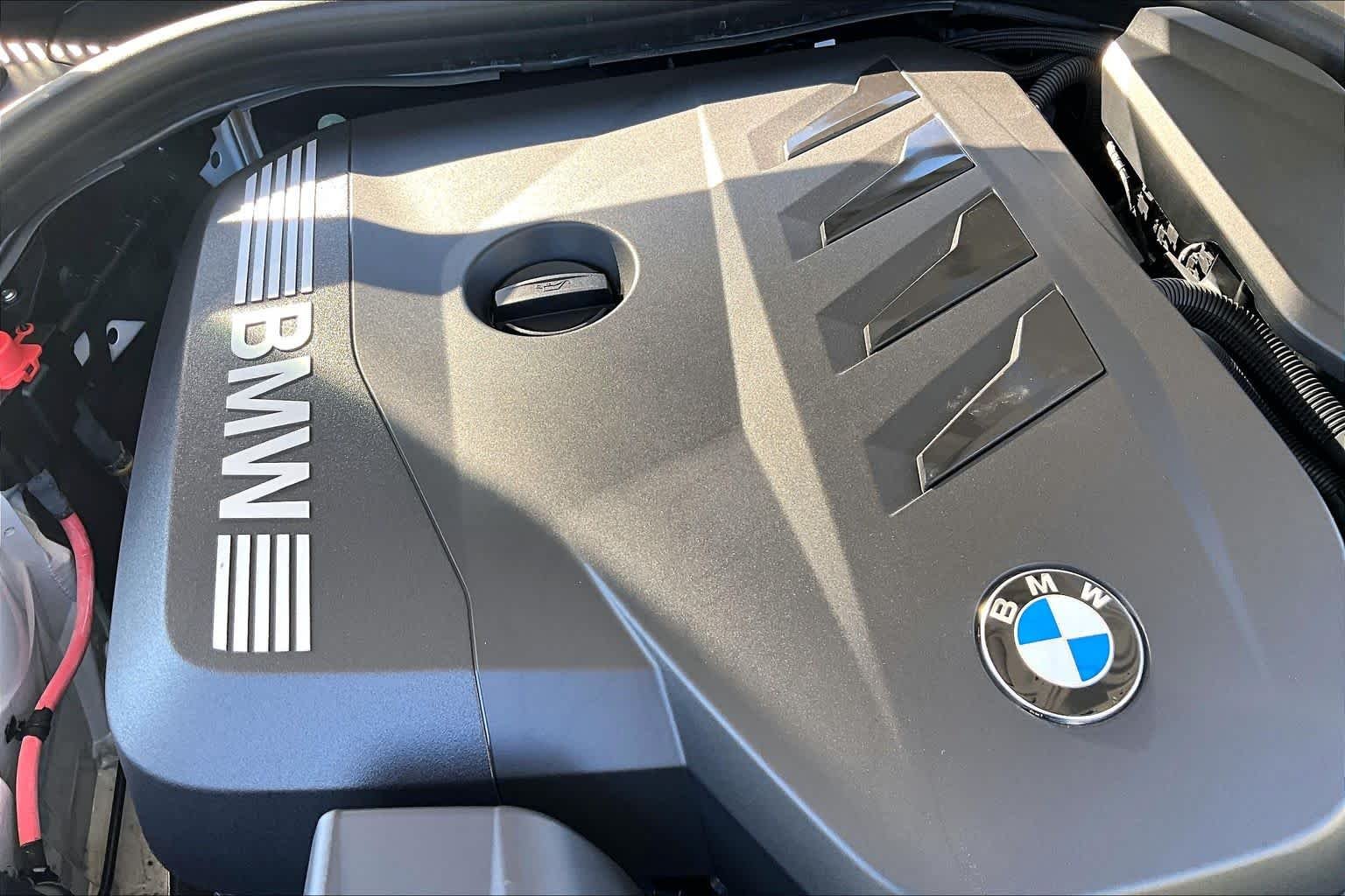 Certified Used 2025 Mineral White Metallic BMW 530i image 34