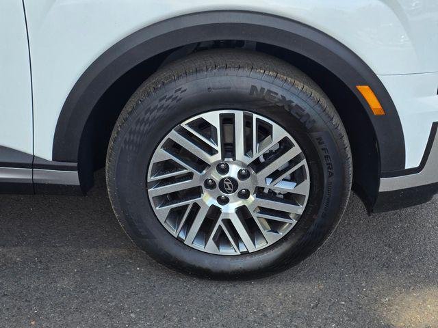 New 2026 White Pearl Hyundai SEL AWD image 9