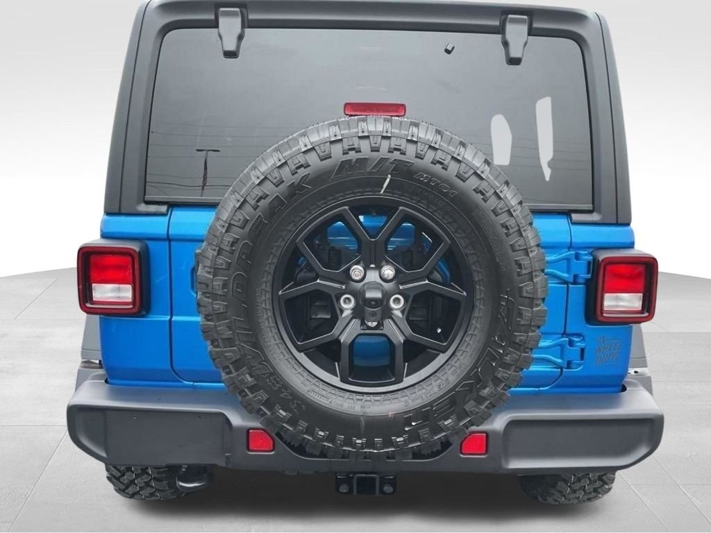 2026 Jeep Wrangler 4-Door Willys - Photo 11