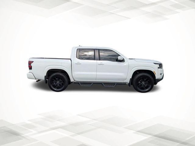 Used 2023 White Nissan SV image 3