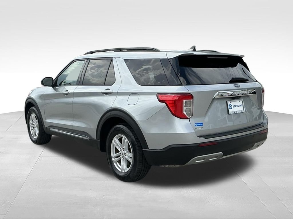 Used 2023 Silver Ford XLT image 6