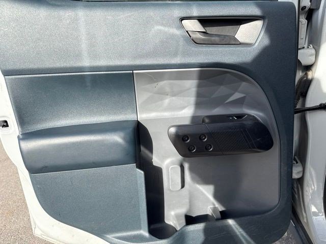 Used 2023 Avalanche Gray Ford Lariat image 12