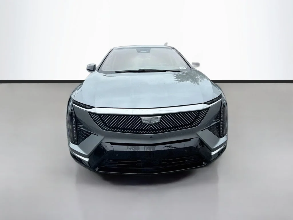 Used 2025 Cadillac OPTIQ Luxury 2 with VIN 3GYK3DMR2SS116435 for sale in Charleston, SC