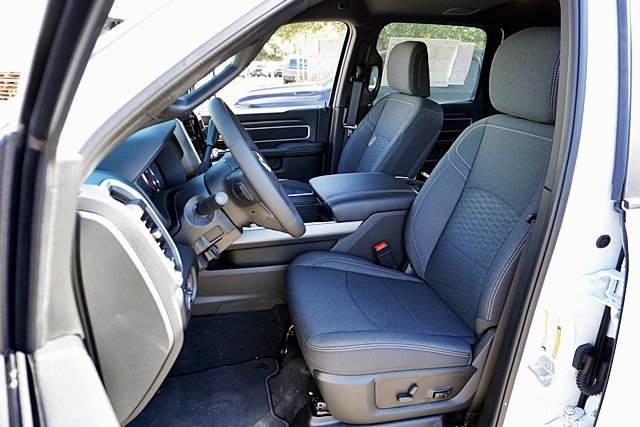 New 2026 Bright White Clear-Coat Exterior Paint RAM Big Horn image 20