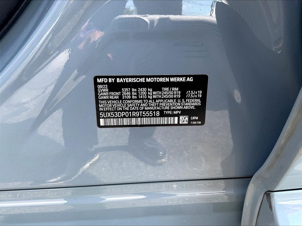Used 2024 Gray BMW xDrive30i image 21