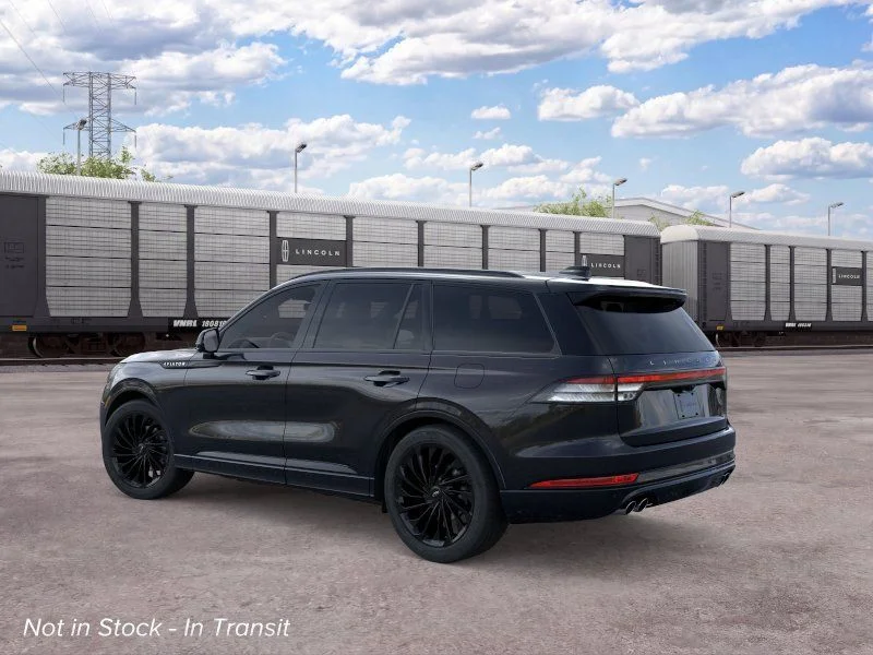 New 2026 Infinite Black Metallic Clearcoat Lincoln Reserve® image 4