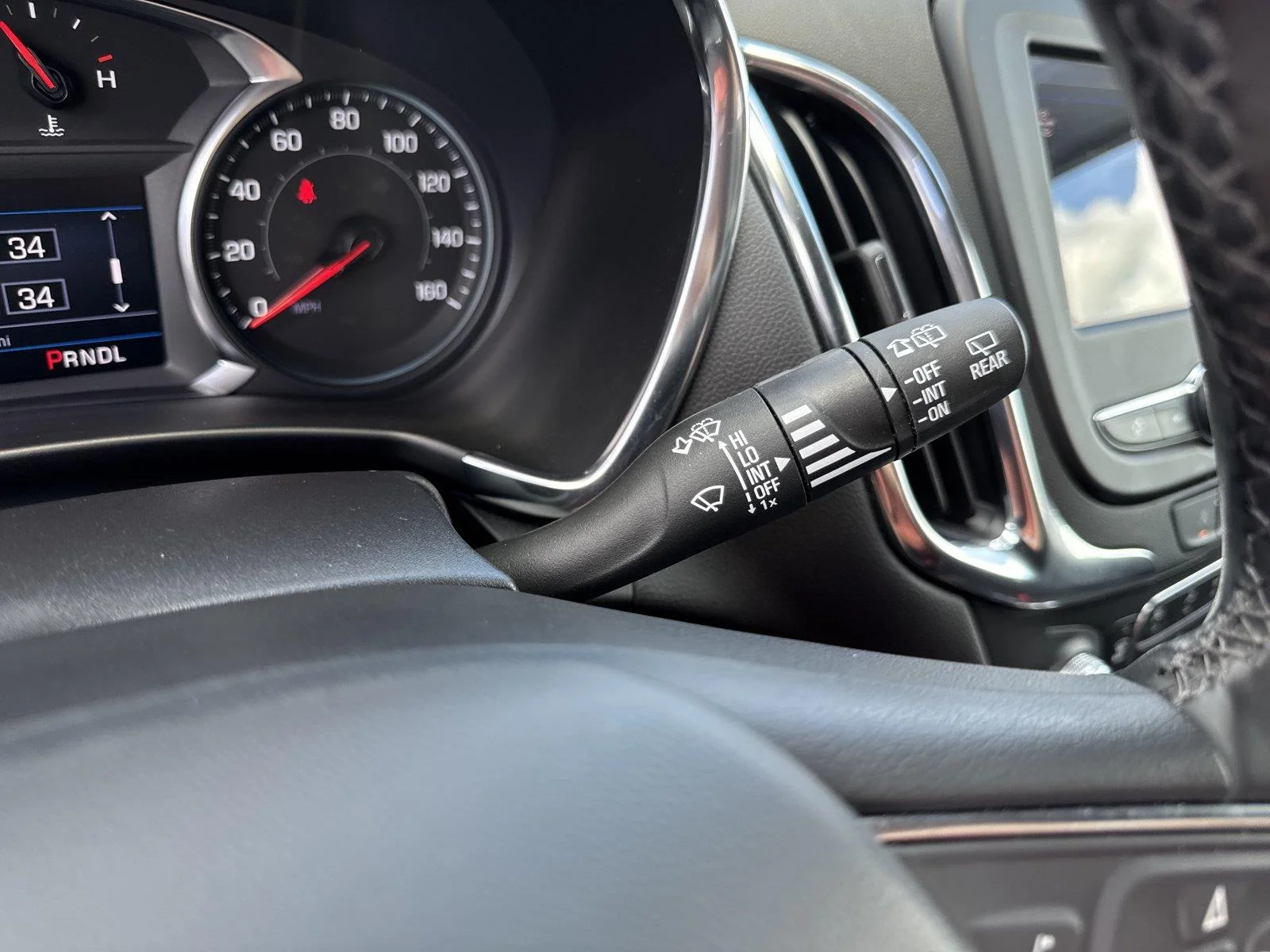Used 2024 Summit White Chevrolet LT image 23