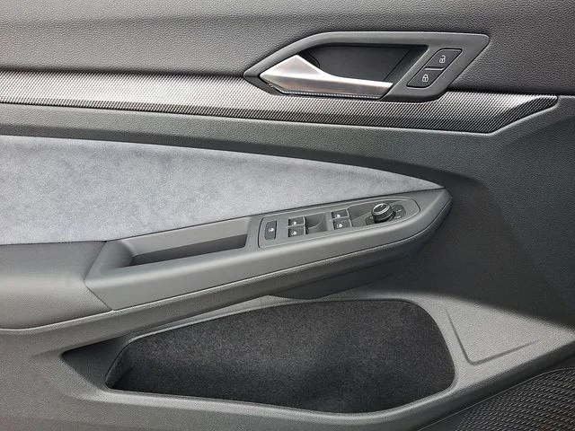 New 2026 Black Volkswagen Base image 8